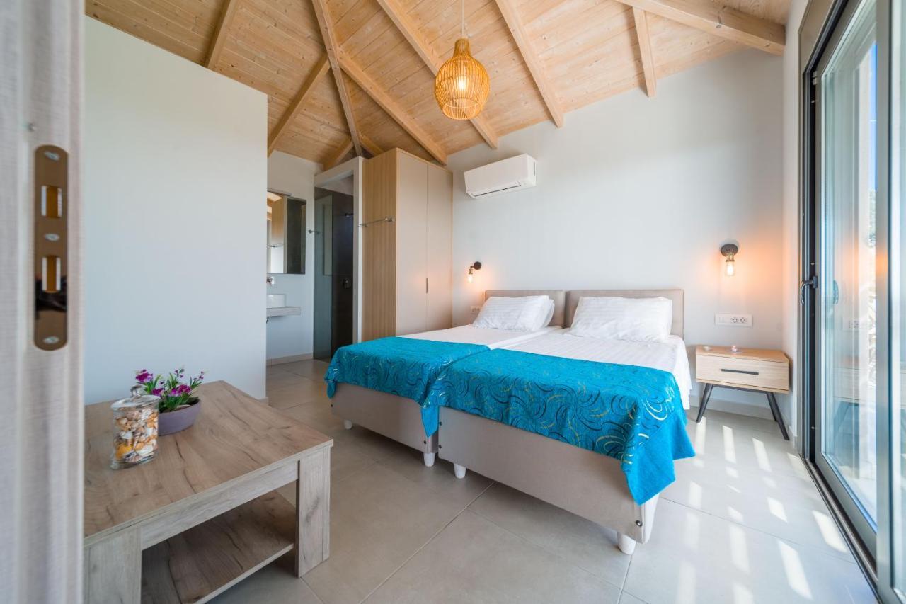 Sea Forever Holiday Home Ratzaklíon Екстериор снимка